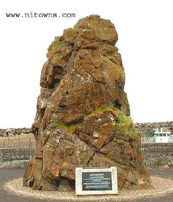 67marconi_memorial Rathlin.jpg (71261 byte)