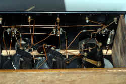 creo6 low.jpg (255515 byte)