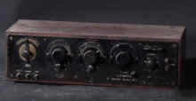 lumophon 1 low.jpg (75261 byte)